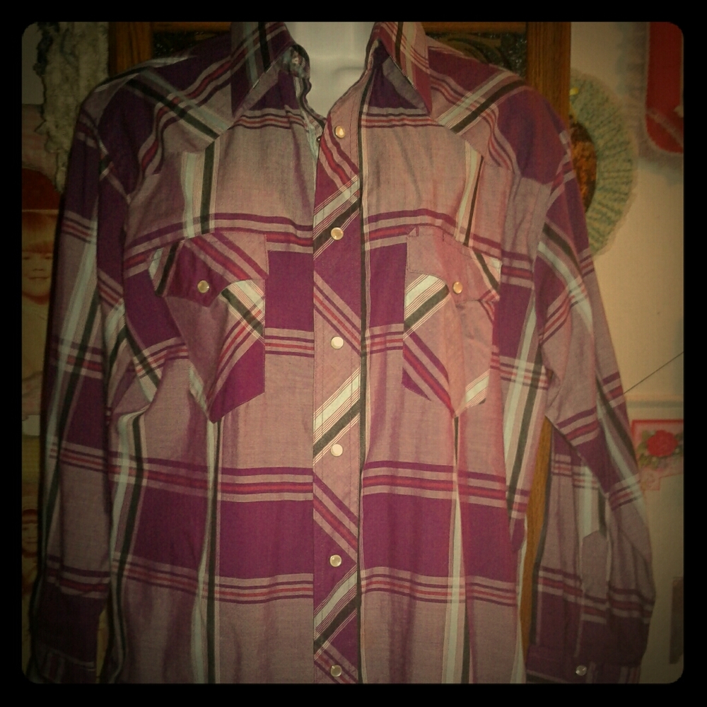 NWOT,Vintage 90s,Unisex,Wrangler,Purple Plaid, Western Shirt with Pearl Snaps💜
